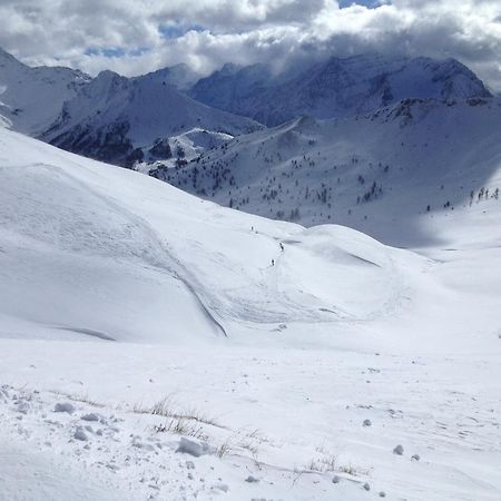 Olimpic Village Th Sestriere Apartments מראה חיצוני תמונה