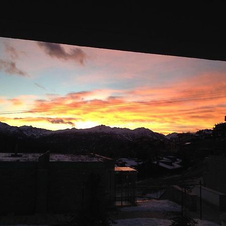Olimpic Village Th Sestriere Apartments מראה חיצוני תמונה