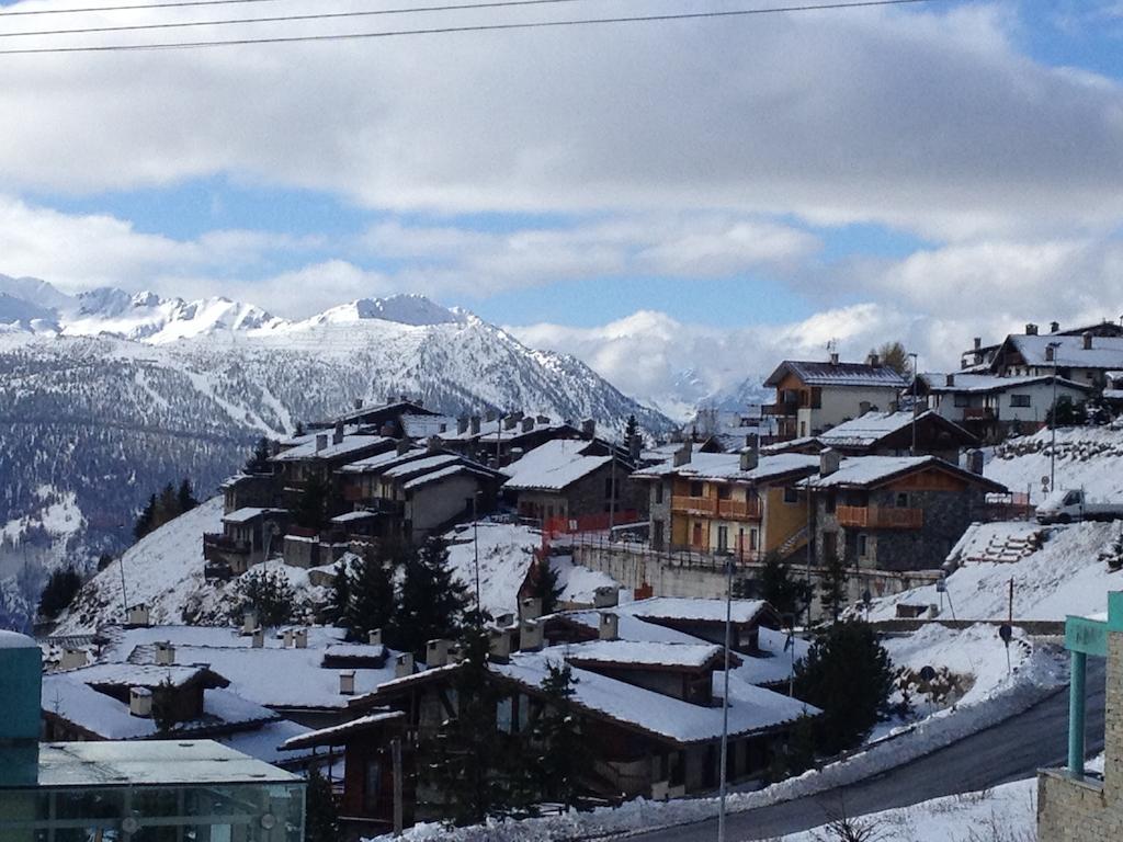 Olimpic Village Th Sestriere Apartments מראה חיצוני תמונה